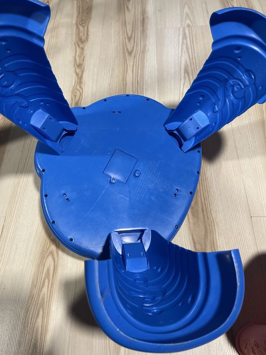 Ігровий центр Baby Einstein подарунок