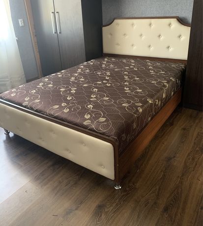Продам 2-х спальне ліжко