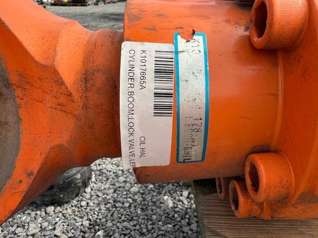 DOOSAN nowy siłownik hydrauliczny do koparki