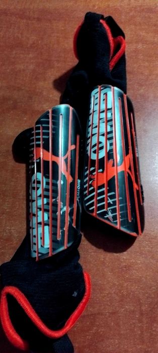 Ohraniacze na piszczel