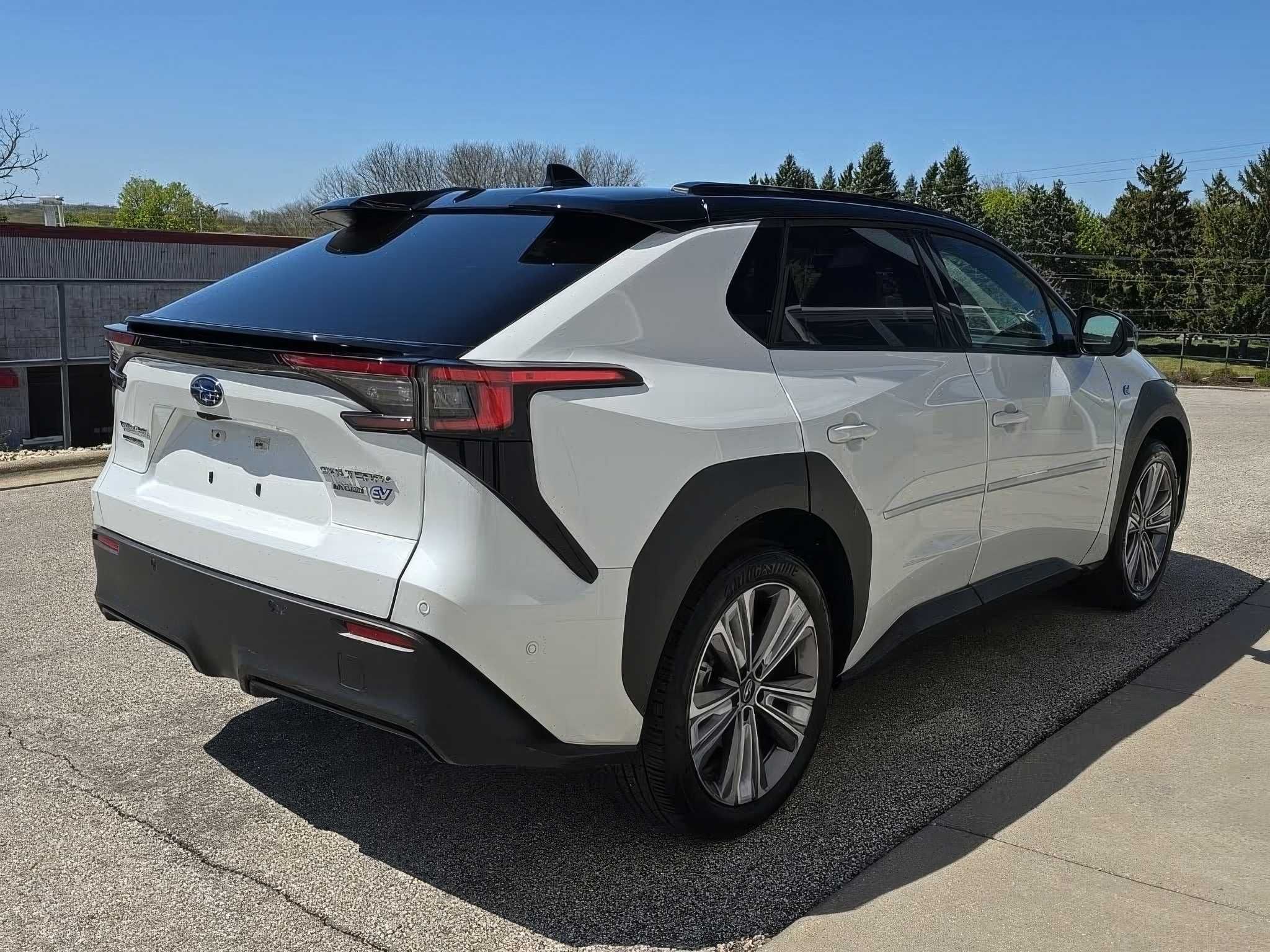 2023 Subaru Solterra Touring