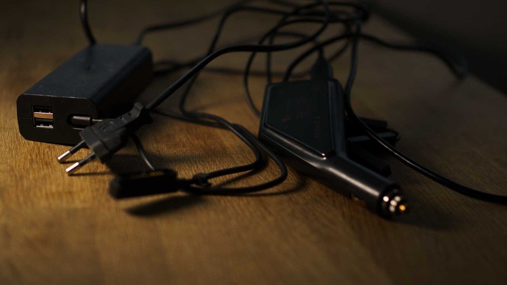 Квадрокоптер DJI MAVIC AIR 1 Fly More Combo 4 батареї