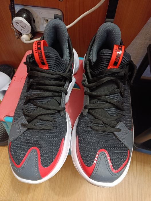 Кроссовки Under armour