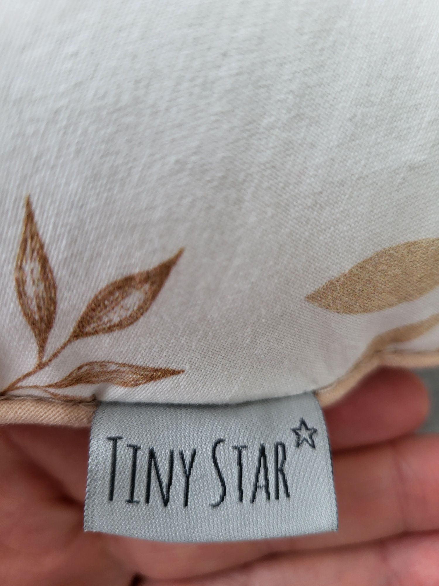 Poduszka do karmienia TinyStar