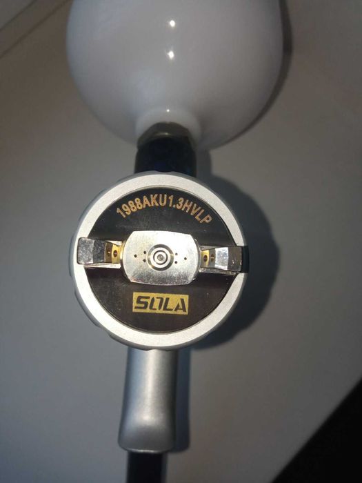 Продам краскопульт SOLA 1988 з дюзою 1.3 мм в кейсі.