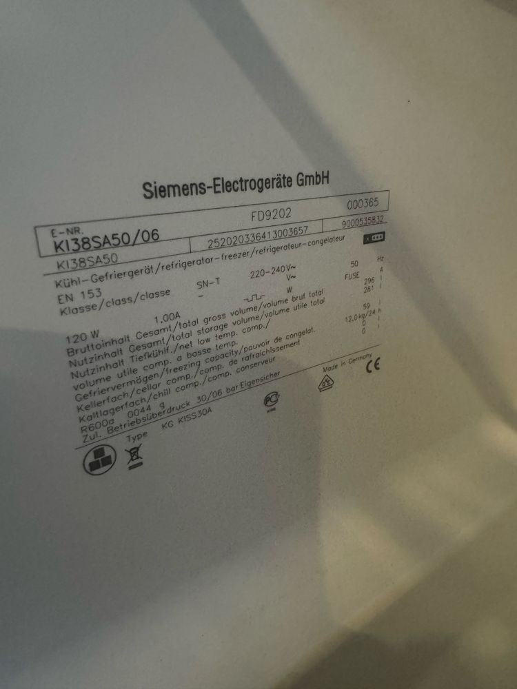 Lodówka siemens do zabudowy KI38SA50