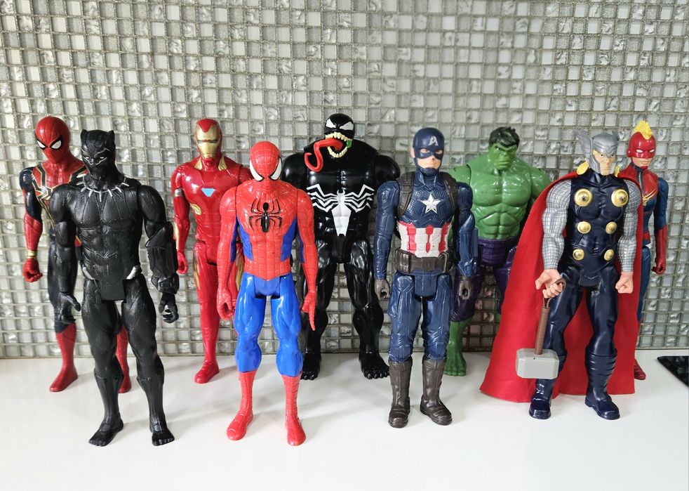 Figuras Super Heróis Marvel Avengers Titan Hero Series da Hasbro - 30c