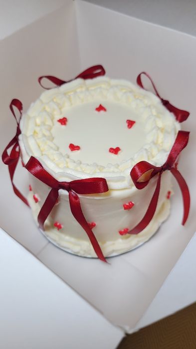 Бенто тортики, торти на замовлення