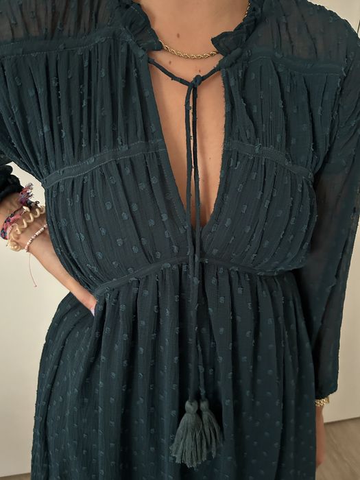 Vestido rendado curto