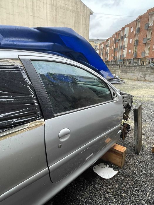 Peças Peugeot 206 GTI 2.0 x 1.4 HDI