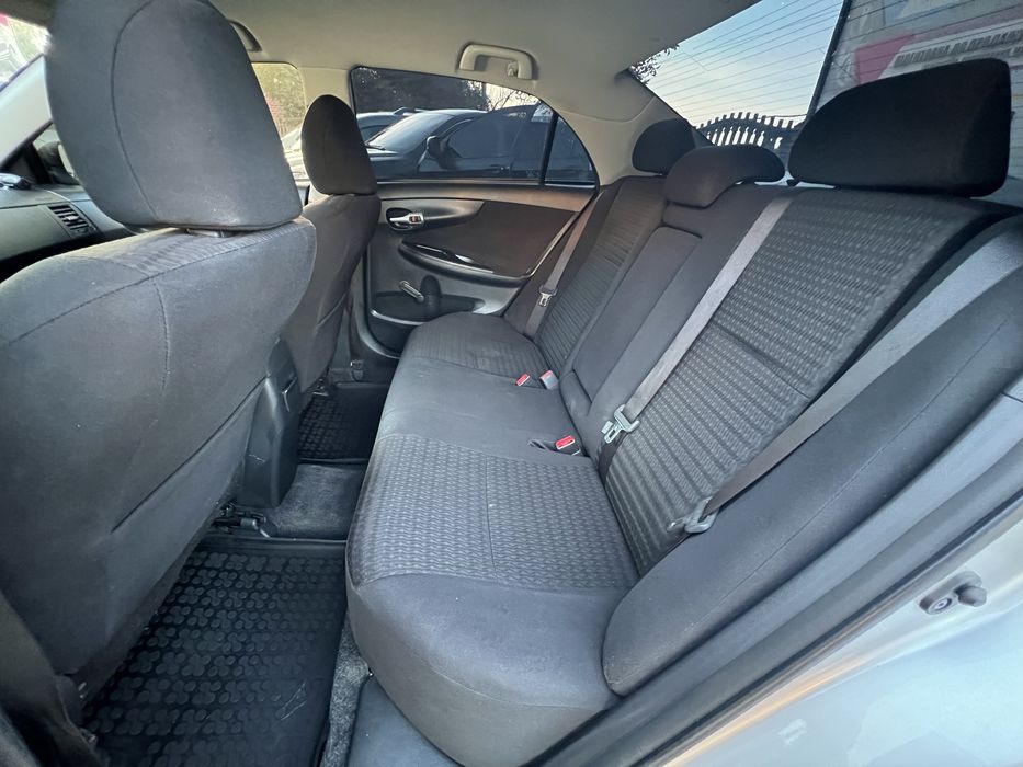 Тойота корола ціла у рідній фарбі машина варта вашої уваги