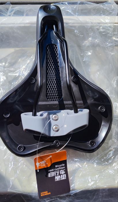 Велосипедне сідло West Biking.