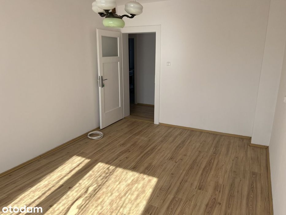 Dwupokojowe mieszkanie| pierwsze piętro | 47,56m2 | piwnica | Kromera
