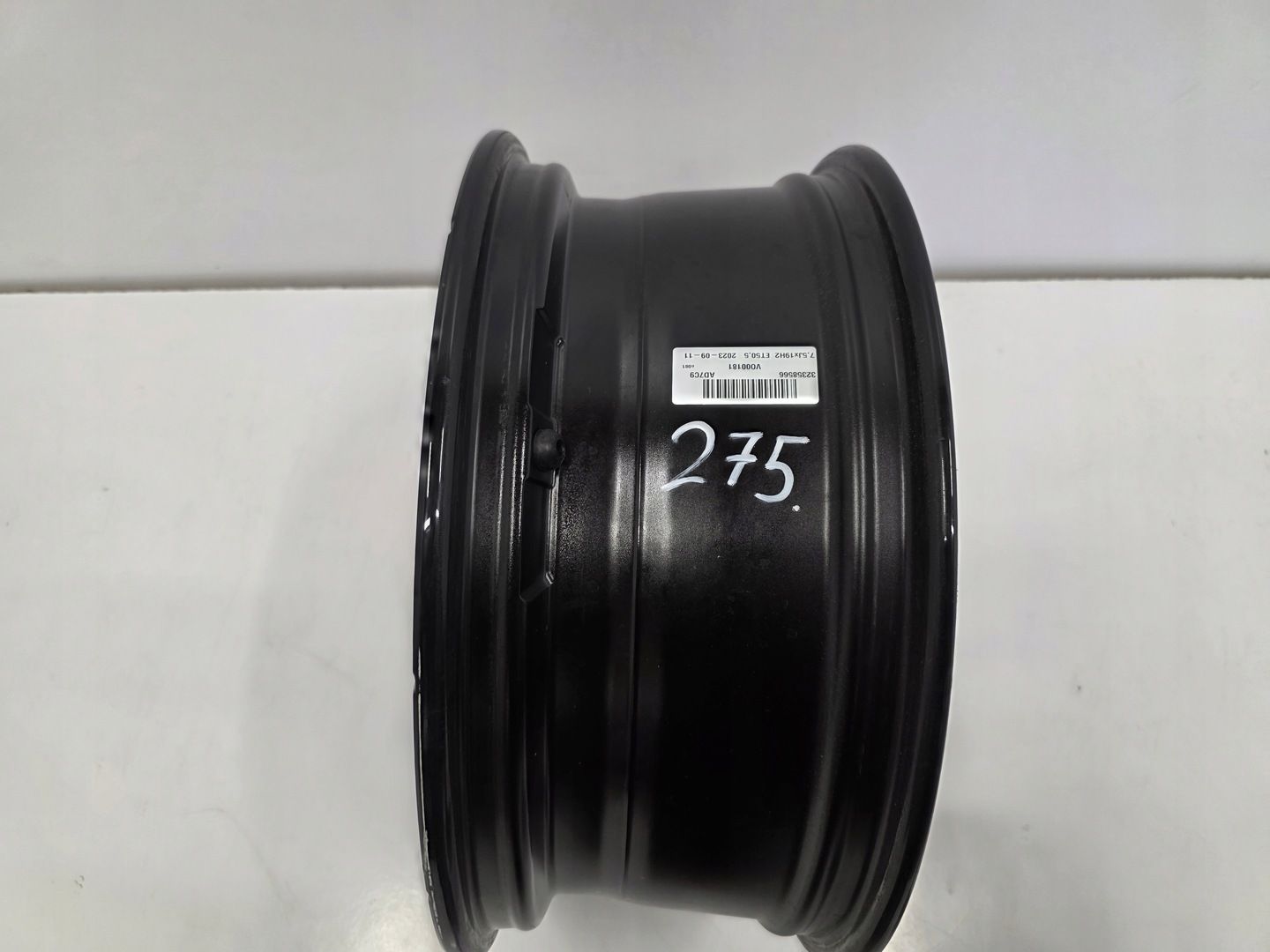 Felga Volvo XC60 II XC90 II XC40 S90 V90 7,5x19 ET50,5