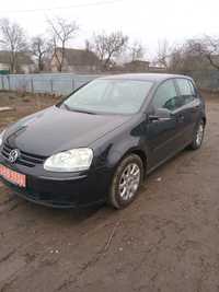 Volkswagen Golf V 2005 р 1.6 бензин.