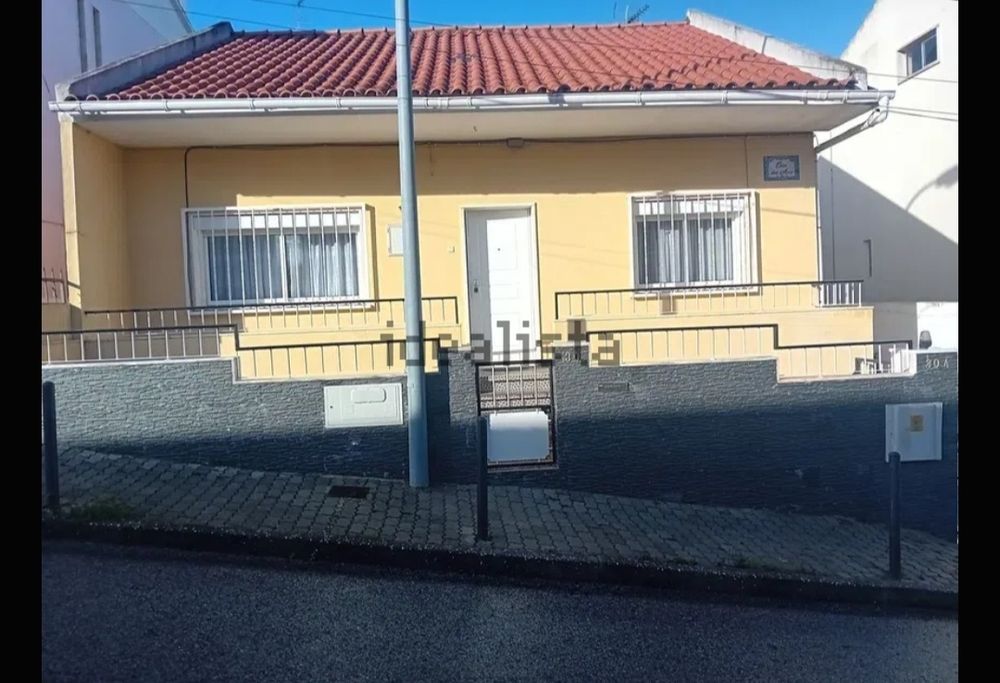 Quarto individual/casal Amadora