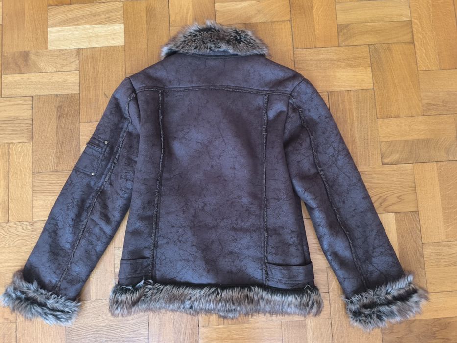 Kożuszek z futerkiem brązowy na zime r38