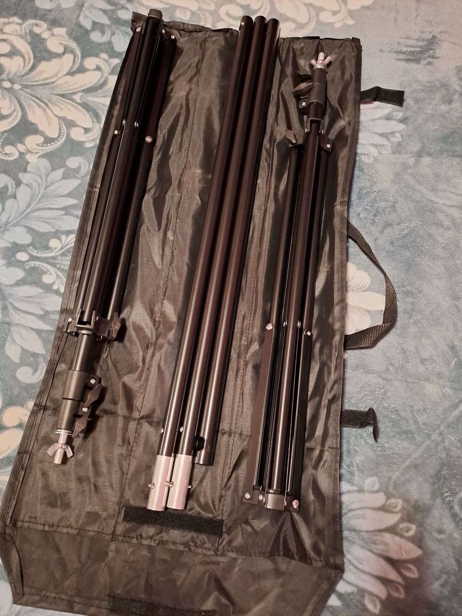Conjunto de dois Tripés