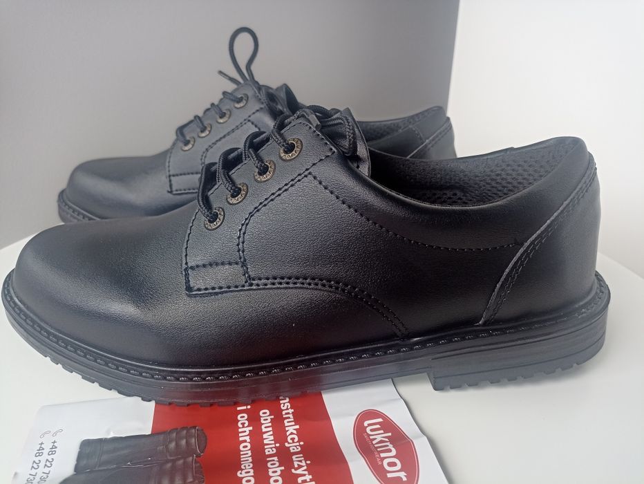 Nowe skórzane półbuty do garnituru pracy dla służb Lukmor 42/26,5cm