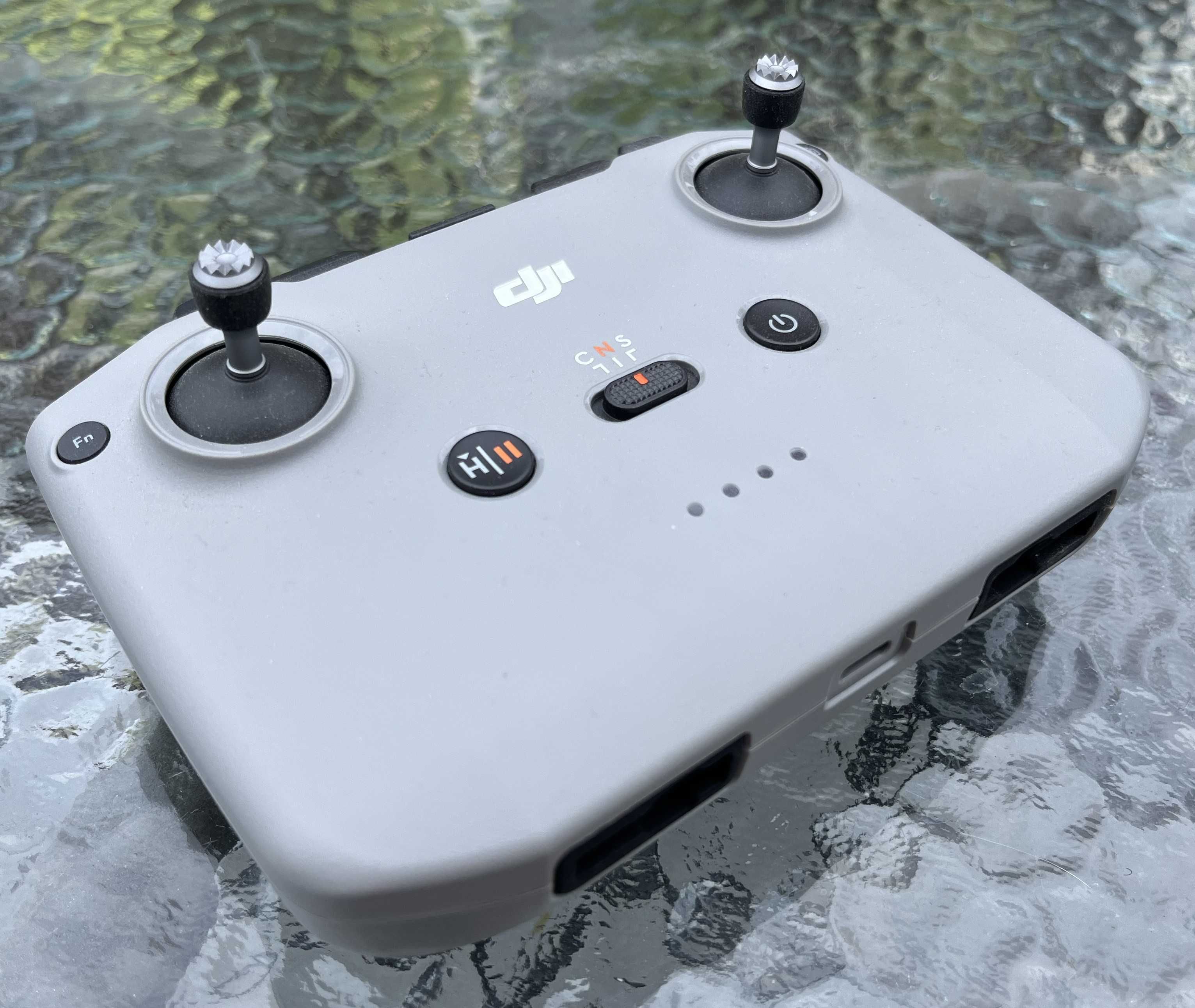 Kontroler DJI RC-N2