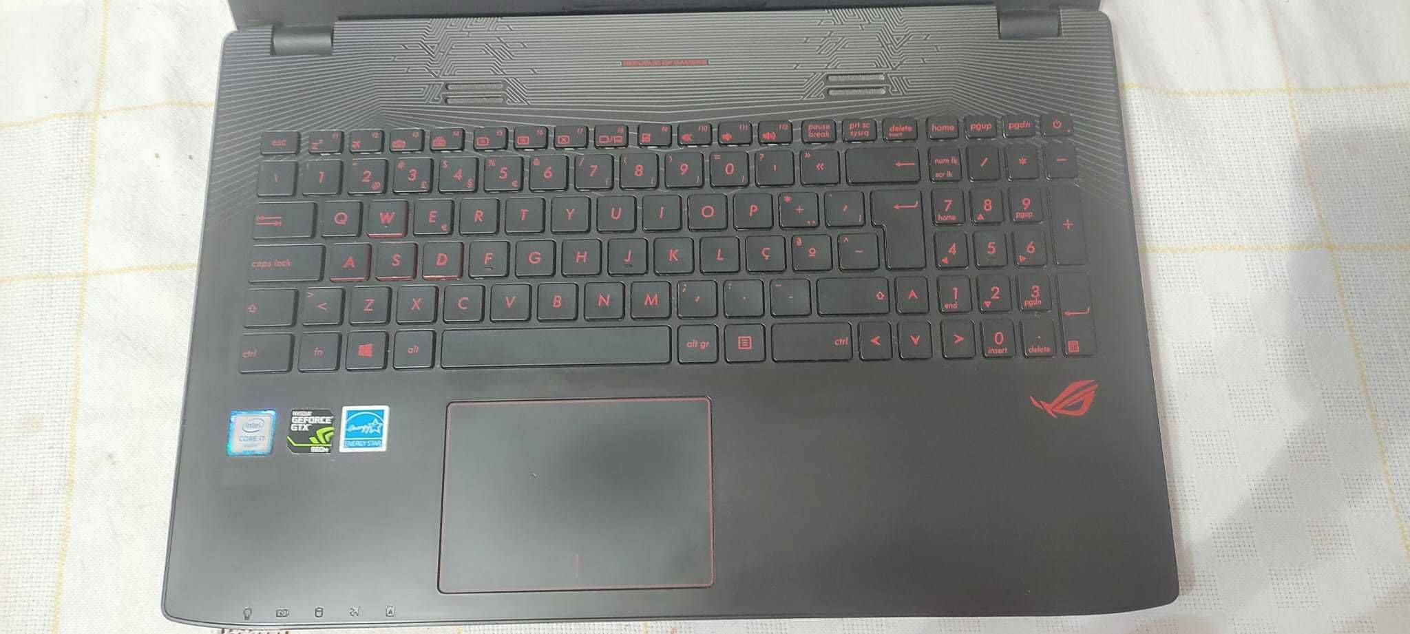 Portátil ASUS ROG GL552VW