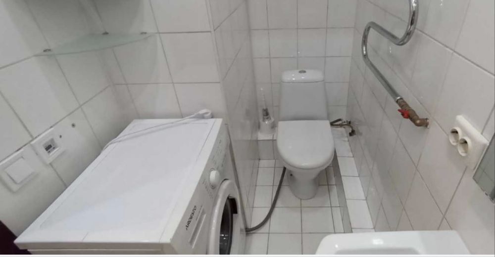 Оренда 1 кімнатноі на пр Поля ул Незалежності