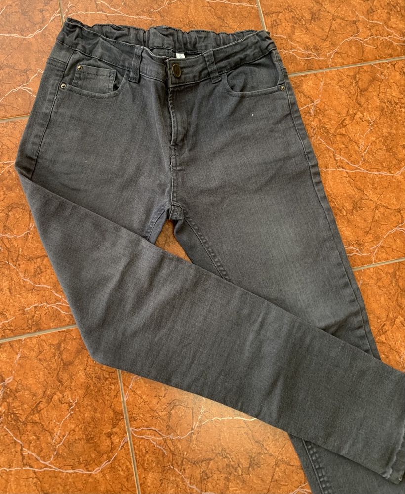 Продам джинсы на мальчика idexe(Италия) 11-12 лет