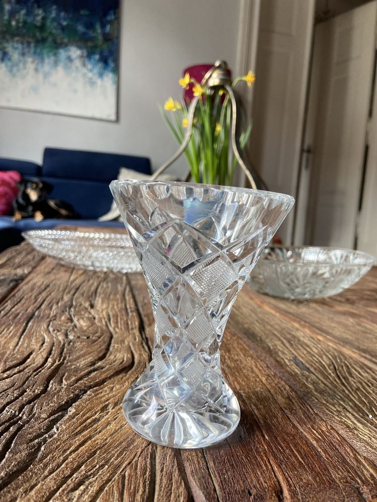 Mały kryształowy wazon