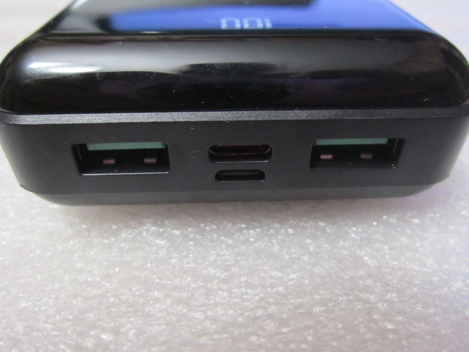 Power Bank PC3 99,9Wh z wyświetlaczem