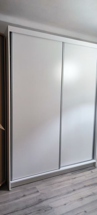 Składanie i montaż mebli