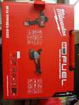 Zestaw Milwaukee M18 wiertarka,szlifierka,2 baterie