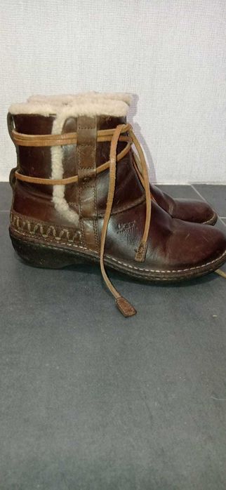 Угги жіночі шкіряні
