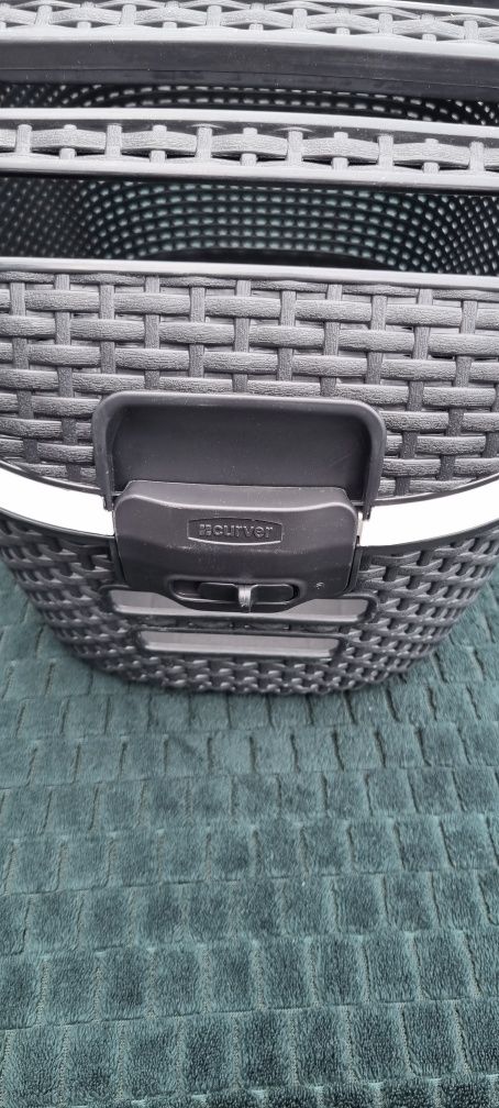 Transporter Curver czarny 

Czarny