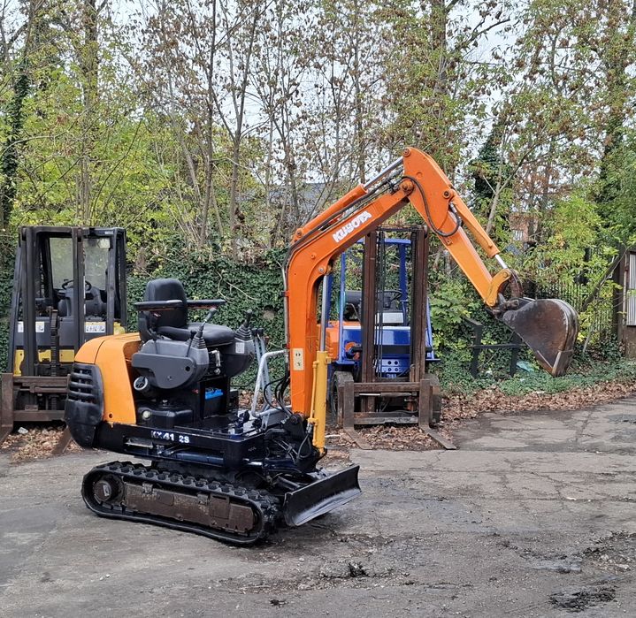 Minikoparka kubota kx41 rok 02 2lyzki transport