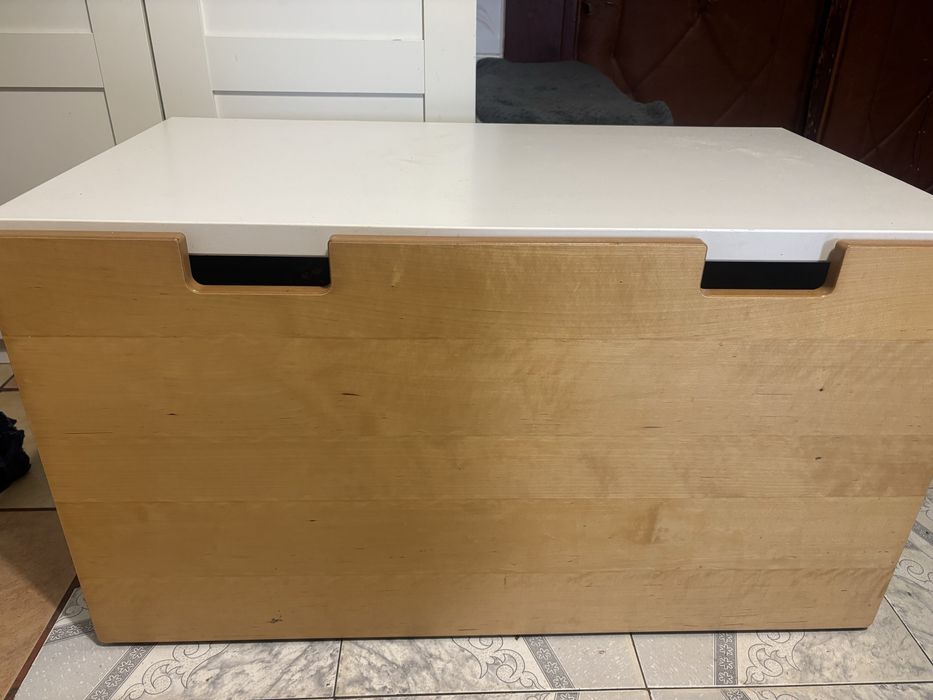 Szkrzynia ikea na zabawki