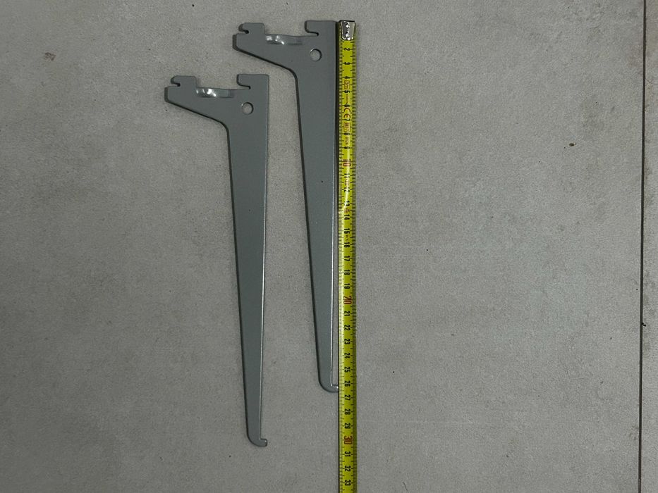 Poleias em aço em dois tamanhos