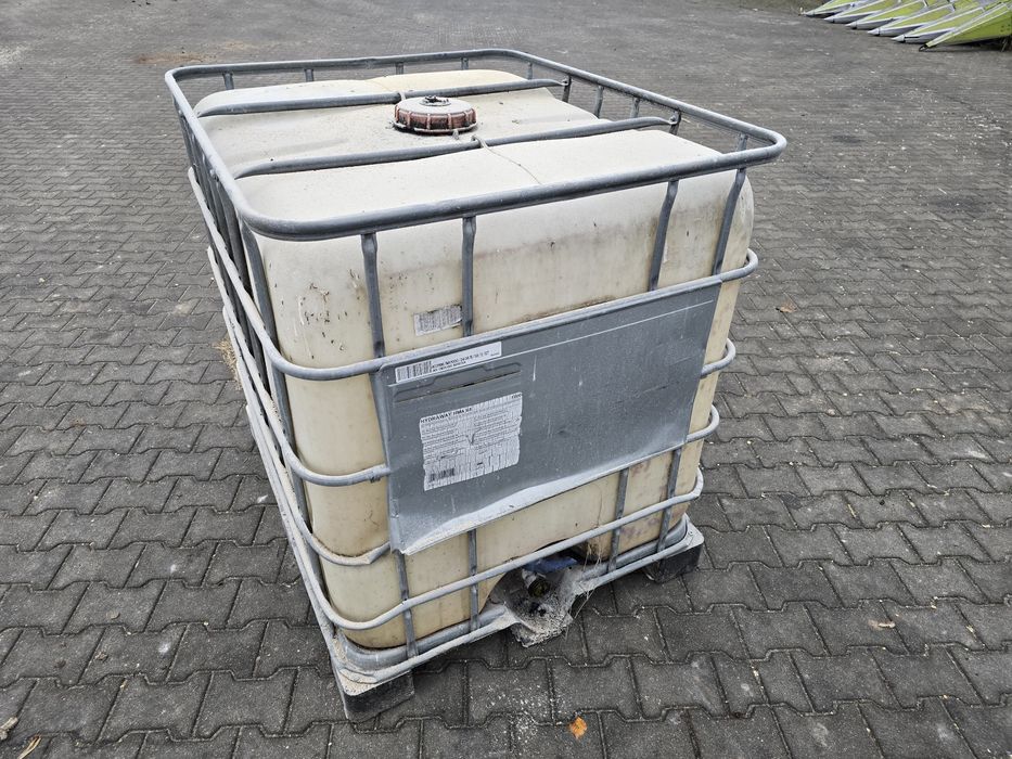 Mauzer 1000l, kilkanaście sztuk po oleju sojowym