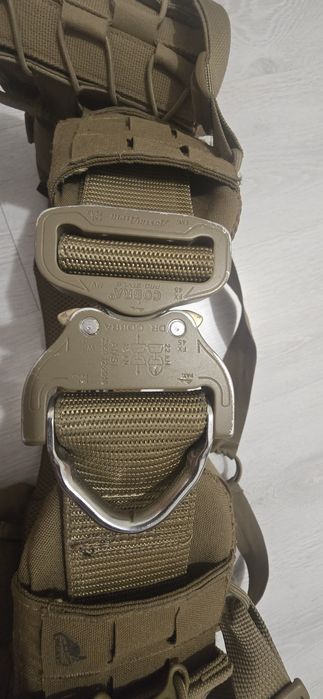 РПС Helikon з ременем Cobra та підсумками.