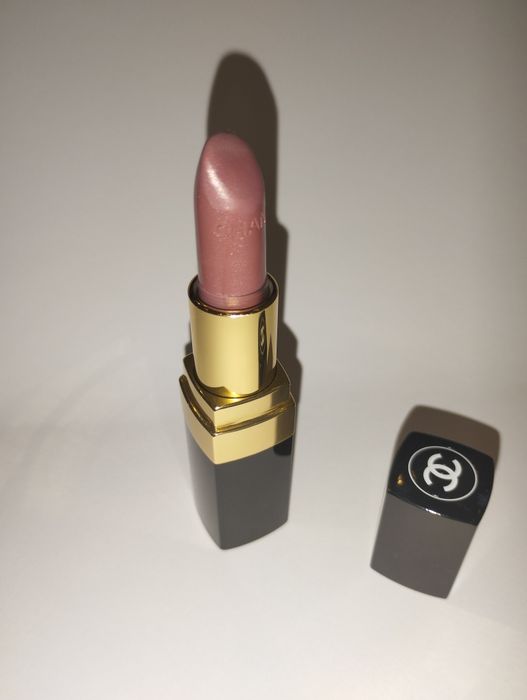 Szminka CHANEL Rouge Coco 432 Cecile