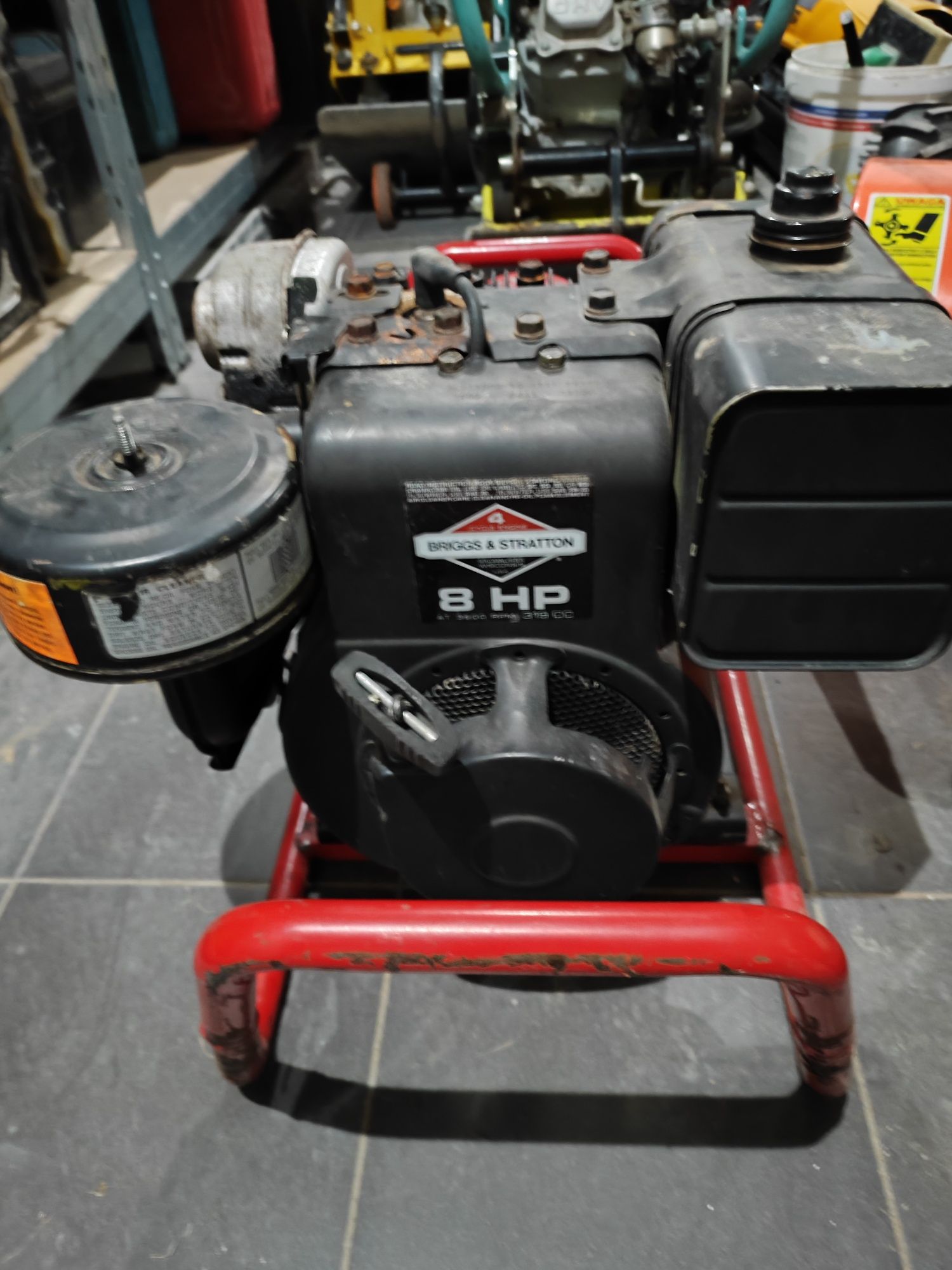 Agregat prądotwórczy Bosch 5,7 i 3kw mocny