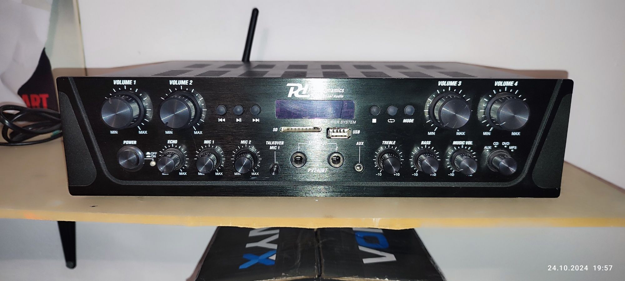 Wzmacniacz PV220BT