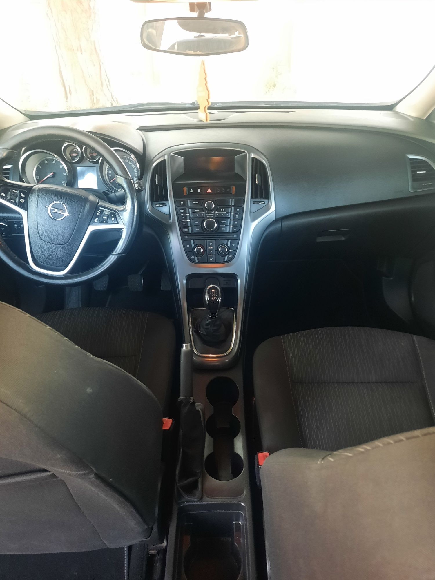 Opel astra 1.6 cdti 2015