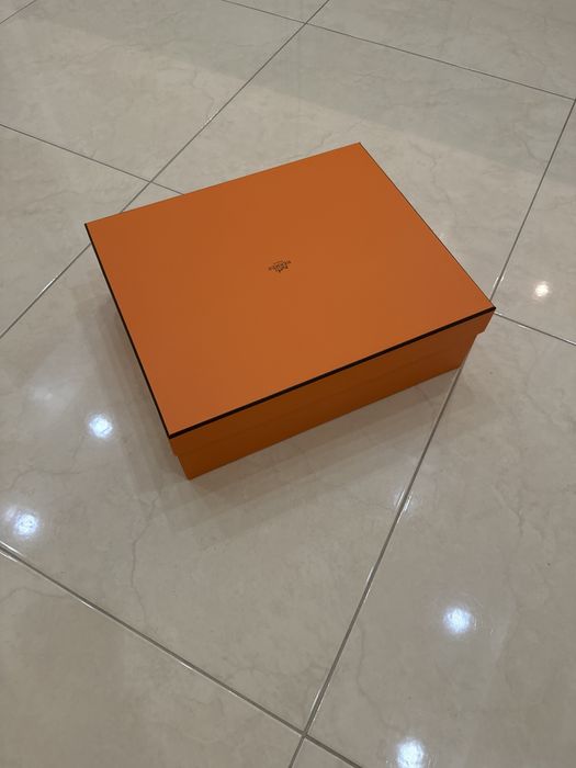 Коробки Hermes новые