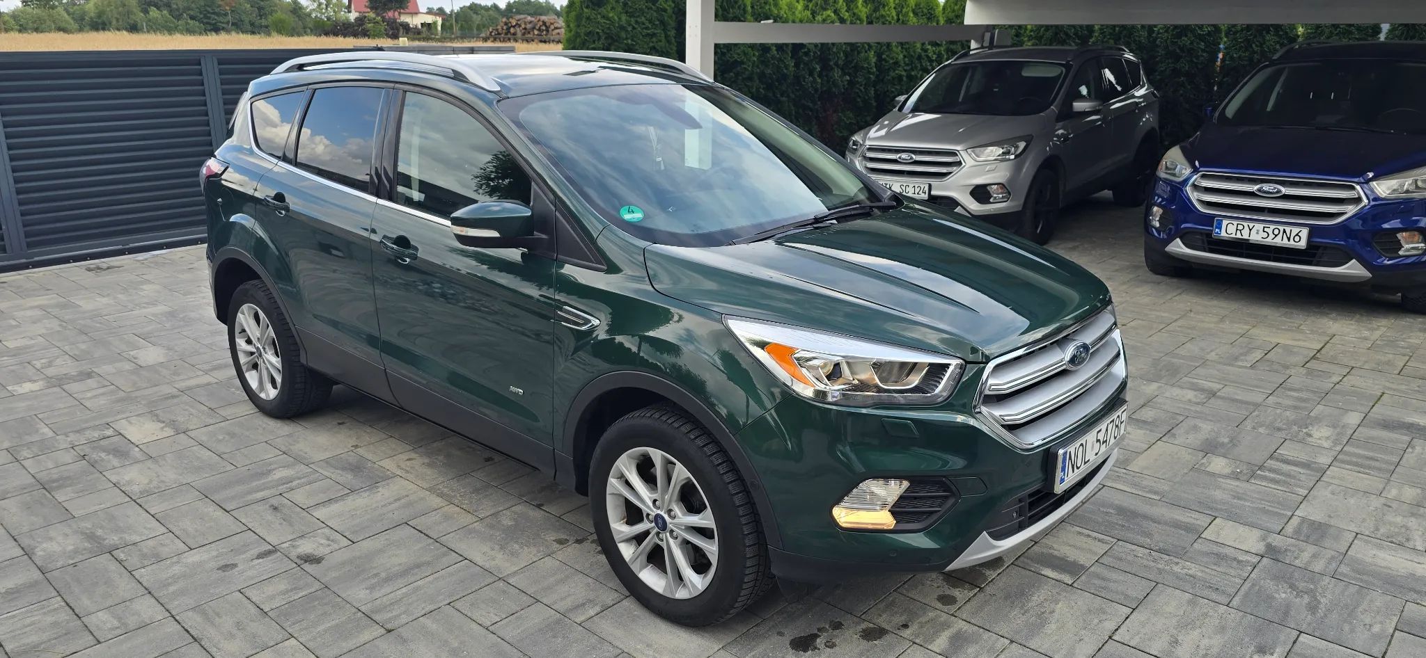Ford Kuga 100%BEZWYPADKOWY Tylko 122.000 KM Duża Nawigacja AUTOMAT z Niemiec