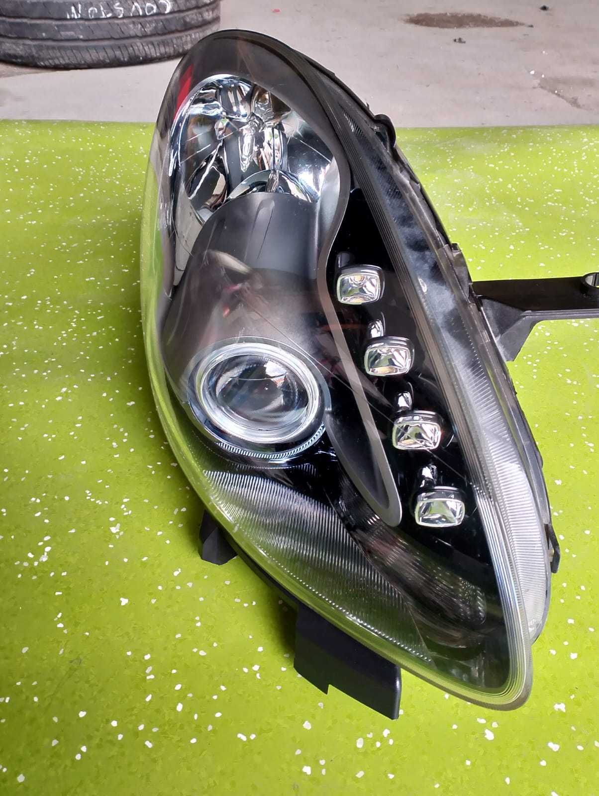 Alfa Romeo Giullieta Reflektor Lampa Led Prawa Kompletna Europa