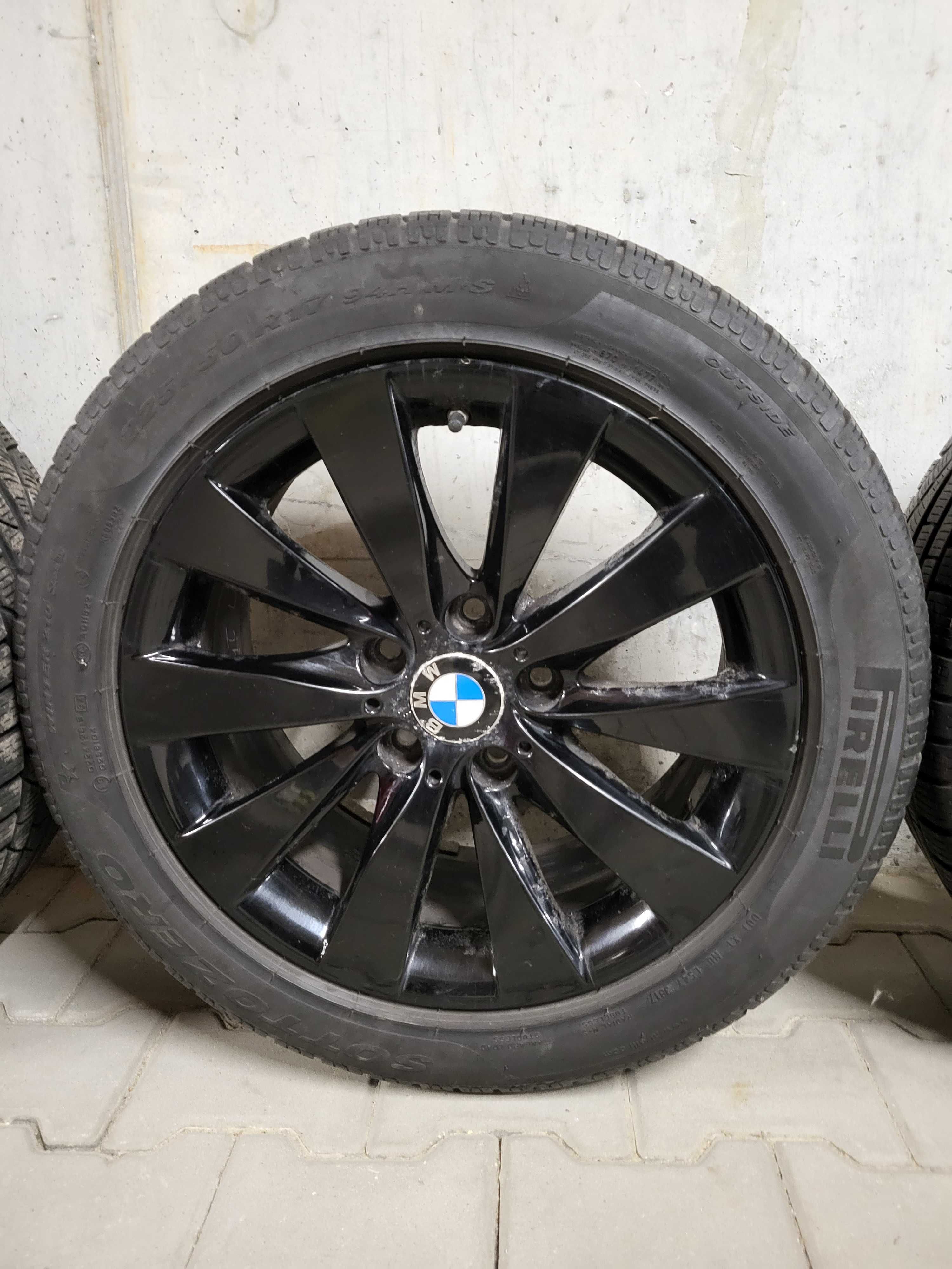 Koła felgi BMW oryginalne 17" 2J2x17H2, opony zimowe Pirelli