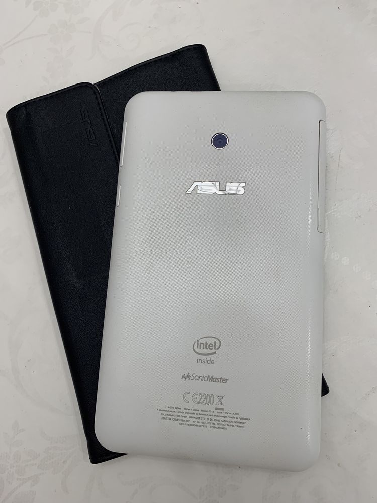 Планшет смартфон ASUS ZenFone Tablet 8”