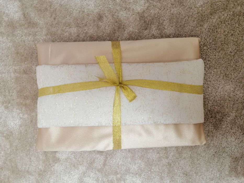 Elegancki komplet obrus plus bieżnik nowe