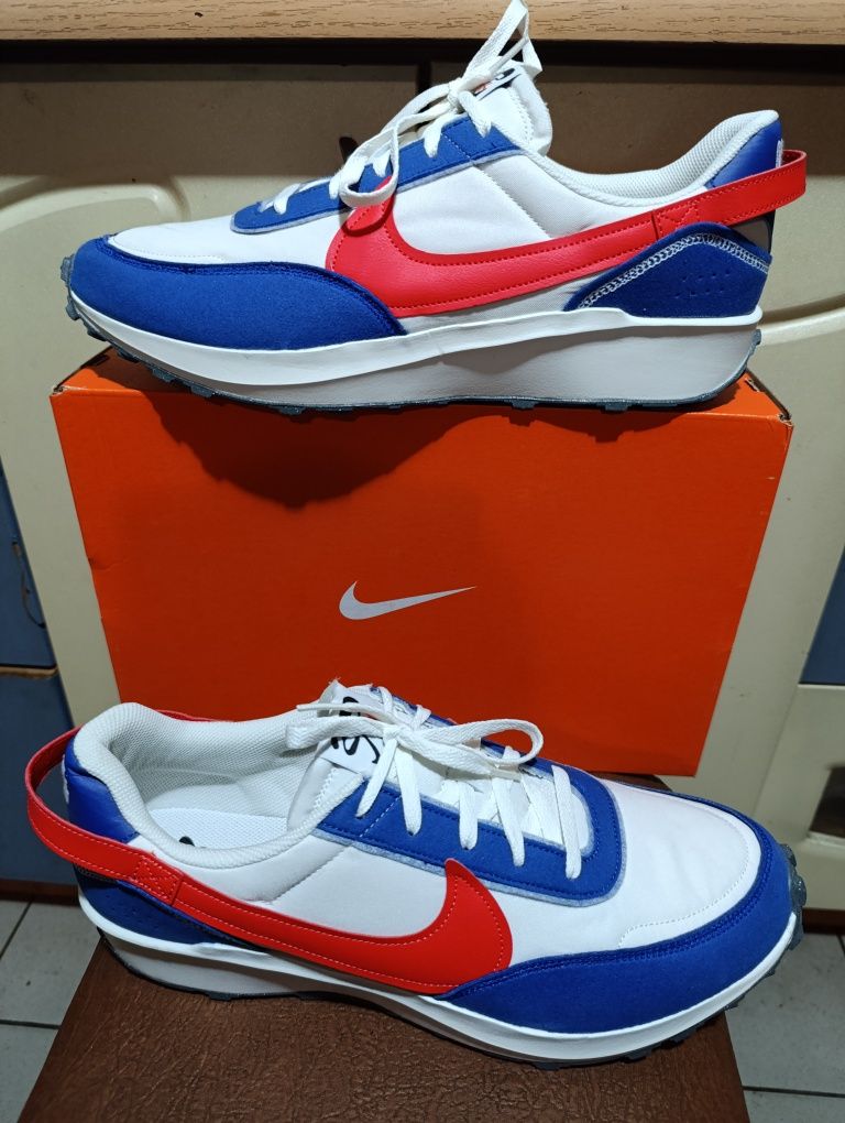 Nike Waffle Debut Swoosh original p. 49,5(33) нові