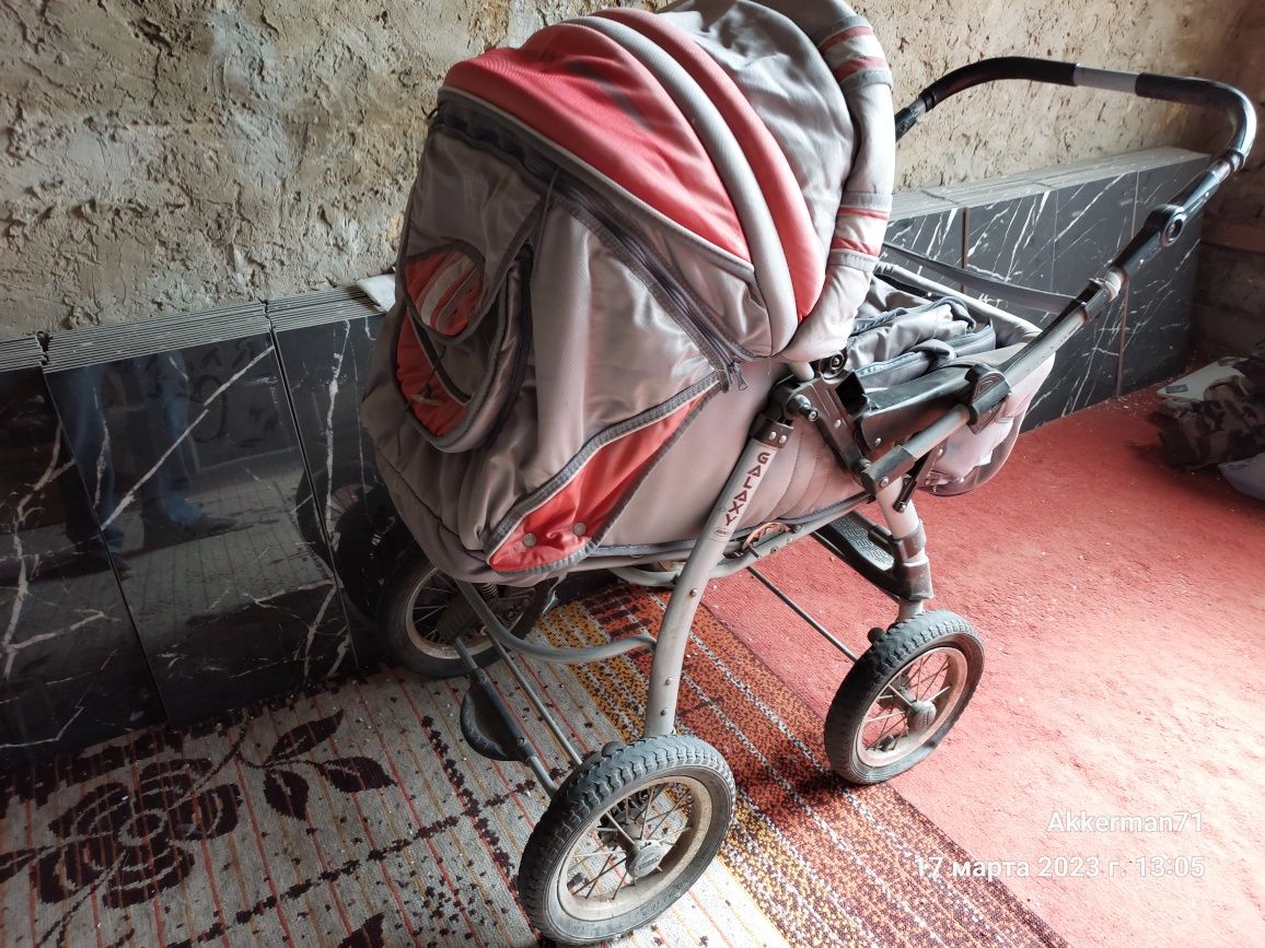 Продам детскую коляску трансформер Adamex Galaxy (Польша)